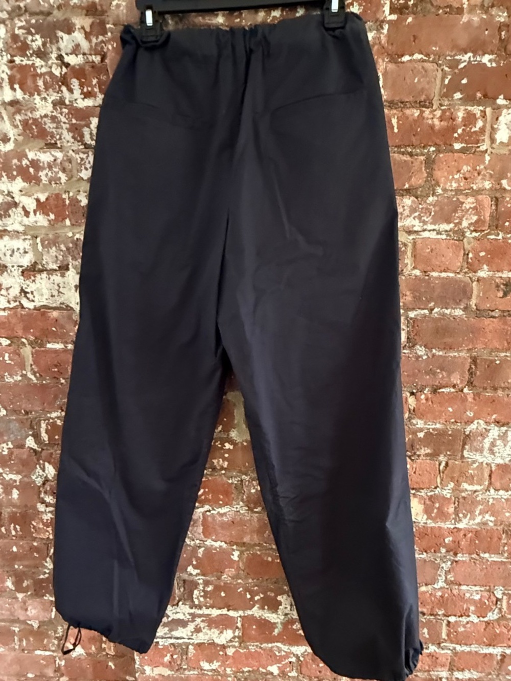 SECULAR - Picture 2 of 5